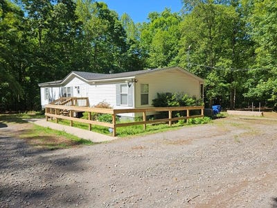 /international/us/981-scotts-bottom-rd-dillwyn-va-110108107787/