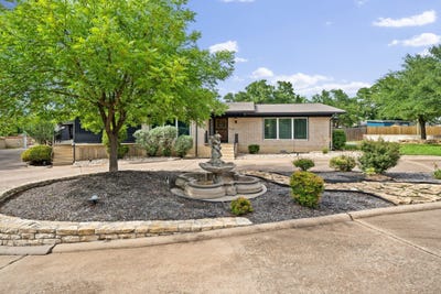 /international/us/801-nw-7th-avenue-mineral-wells-tx-110108416883/