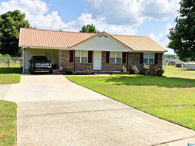 /international/us/2016-peaceburg-road-weaver-al-110101171187/