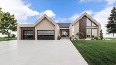 /international/us/11924-meadow-springs-drive-johnston-ia-110099770931/