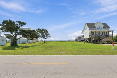 /international/us/606-island-road-harkers-island-nc-110110325110/