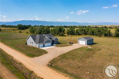 /international/us/50-big-sky-ln-roberts-mt-110104456613/