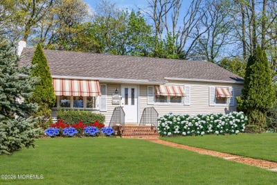 /international/us/2008-fairway-drive-spring-lake-nj-110108255071/