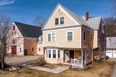 /international/us/221-atlantic-avenue-north-hampton-nh-110107823859/