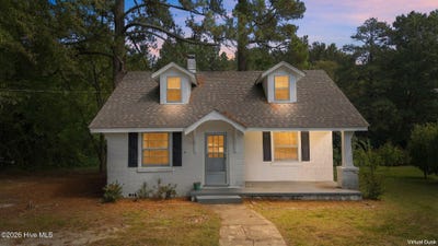 /international/us/9349-main-street-castalia-nc-110120028177/