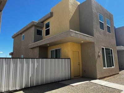 /international/us/1868-s-poetry-lane-tucson-az-110107754541/