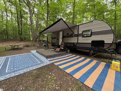 /international/us/251-forest-trail-leroy-mi-110109056995/