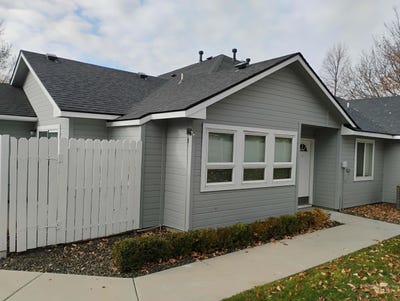 /international/us/8856-w-candleston-ln-boise-id-110103660131/