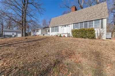/international/us/16747-chalk-bluff-trail-dexter-mo-110105730483/
