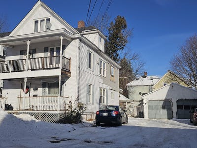 /international/us/234-knox-street-rumford-me-110104092487/