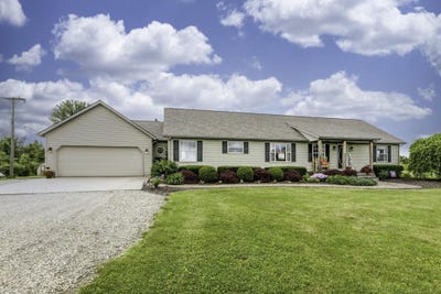 /international/us/7444-todd-road-croswell-mi-110109101634/