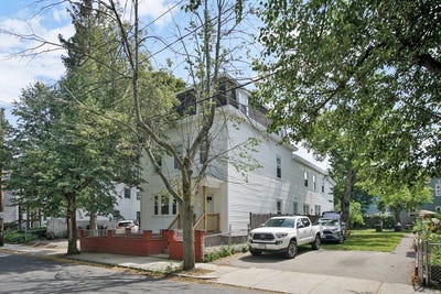 /international/us/22-bartlett-st-haverhill-ma-110100763934/?lang=zh-cn