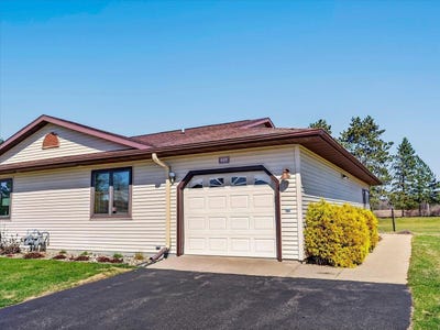 /international/us/623-saddle-ridge-portage-wi-110107192648/