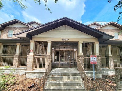 /international/us/1220-sw-1st-avenue-gainesville-fl-110100251494/