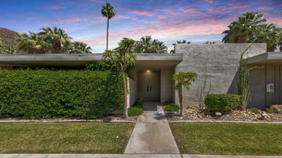 /international/us/555-w-baristo-road-palm-springs-ca-110099475474/