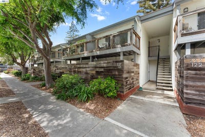 /international/us/4081-clayton-rd-concord-ca-110107690629/
