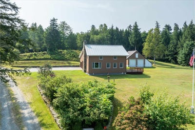 /international/us/399-laurel-lake-road-whitingham-vt-110101253423/?lang=en