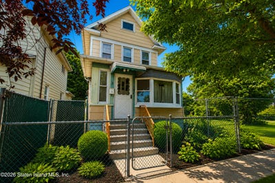 /international/us/43-westbrook-avenue-staten-island-ny-110108982927/