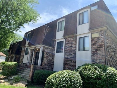 /international/us/830-waterview-circle-vernon-hills-il-110108568212/
