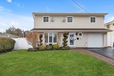 /international/us/6-cedar-drive-e-plainview-ny-110106307910/
