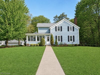 /international/us/3481-main-street-perry-oh-110107717900/