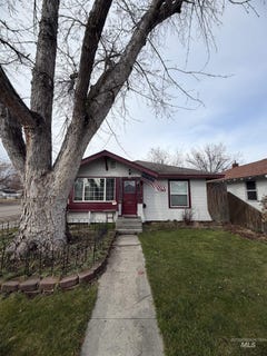 /international/us/411-s-wardwell-ave-emmett-id-110106735446/