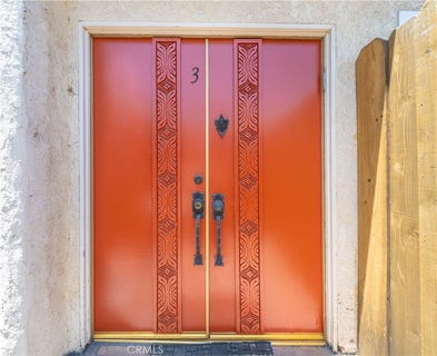 /international/us/14947-dickens-street-sherman-oaks-ca-110100425047/