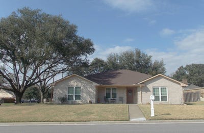 /international/us/1501-pecan-st-brenham-tx-110101190688/?lang=en
