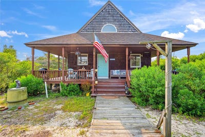 /international/us/3-enoch-island-amityville-ny-110094102122/?lang=zh-tw