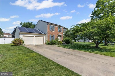 /international/us/242-tall-pines-drive-sewell-nj-110100533749/?lang=en