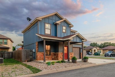 /international/us/510-mueller-st-fredericksburg-tx-110102492349/