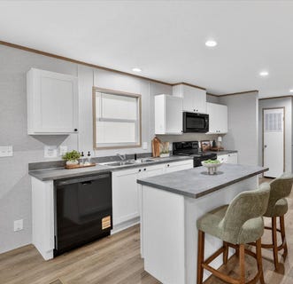 /international/us/111-lincoln-street-west-branch-ia-110107480566/