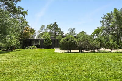 /international/us/30-highland-dr-ben-avon-heights-pa-110101040446/