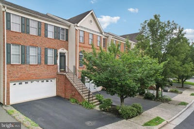 /international/us/206-elder-terrace-purcellville-va-110100819181/