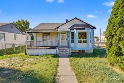/international/us/1102-e-denver-st-caldwell-id-110120561147/