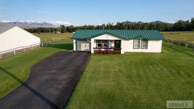 /international/us/1115-wilson-road-challis-id-110100720821/