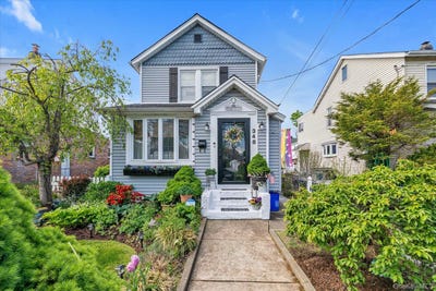 /international/us/348-hendrickson-avenue-valley-stream-ny-110108998190/