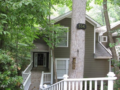 /international/us/134-channing-lane-chapel-hill-nc-110107537463/