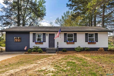 /international/us/931-austin-street-sw-decatur-al-110106982164/