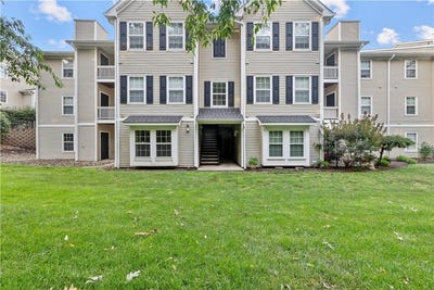 /international/us/3011-lenox-oval-ross-twp-pa-110100615808/