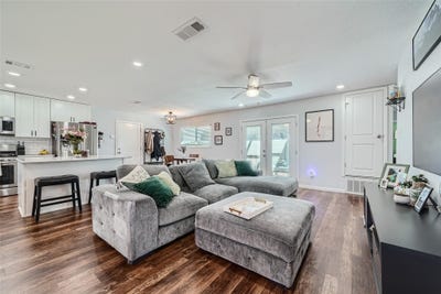/international/us/1509-e-main-st-round-rock-tx-110101006553/