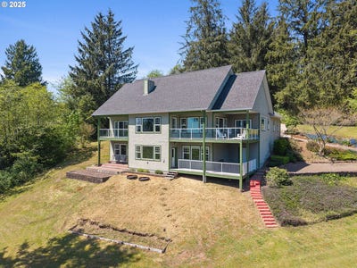 /international/us/3985-westwood-dr-tillamook-or-110099305994/