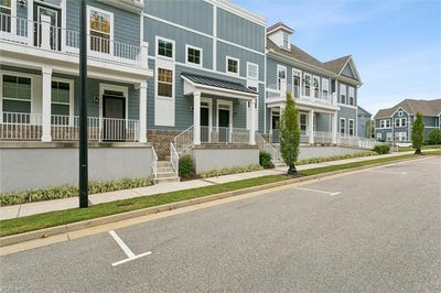 /international/us/1431-redoubt-road-williamsburg-va-110102391662/