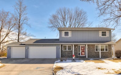/international/us/820-summer-meadows-court-perry-ia-110106186076/