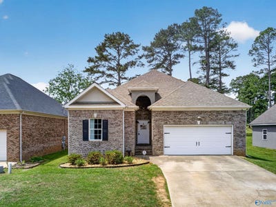 /international/us/75-carnoustie-place-anniston-al-110107478146/