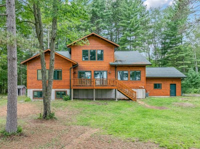 /international/us/7622-braeger-rd-three-lakes-wi-110100691373/