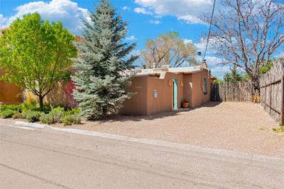 /international/us/104-jimenez-street-santa-fe-nm-110107534997/