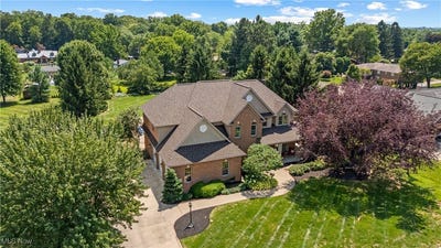 /international/us/1718-cedar-street-louisville-oh-110101332349/?lang=zh-tw