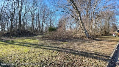 /international/us/0-clinton-street-north-middletown-nj-110090842653/