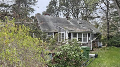 /international/us/1690-herring-brook-road-eastham-ma-110107958415/